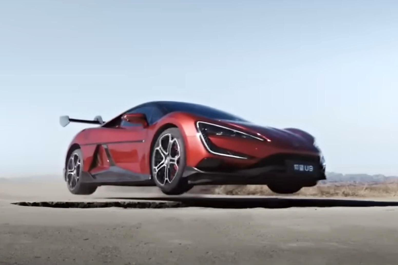 nsk Gigant BYD V Lednu Prodal Meziro n O T m 50 V ce Automobil nsk-gigant-byd-v-lednu-prodal-meziro-n-o-t-m-50-v-ce-automobil