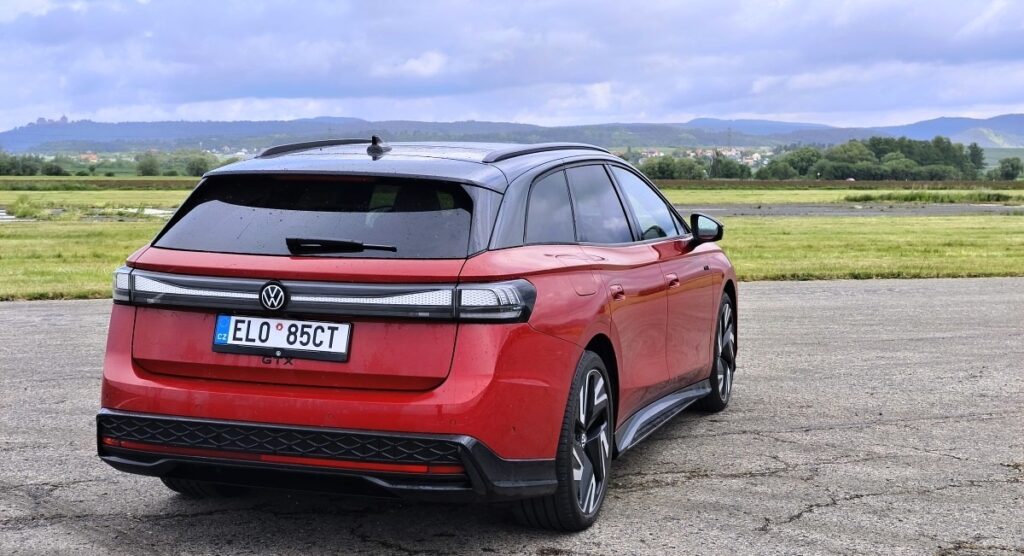 VW ID.7 Tourer GTX 2025 (16)