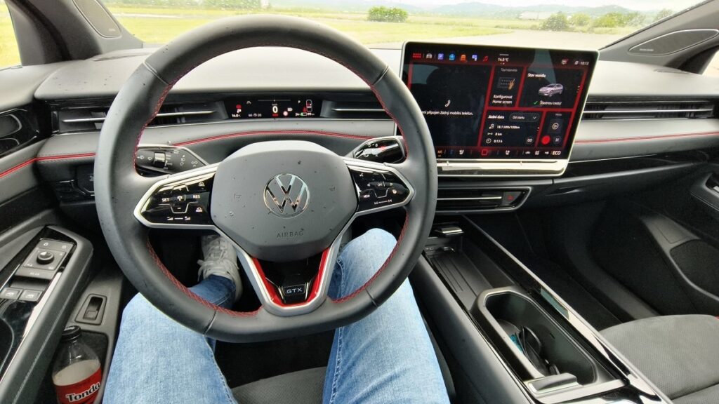 VW ID.7 Tourer GTX 2025 (33)
