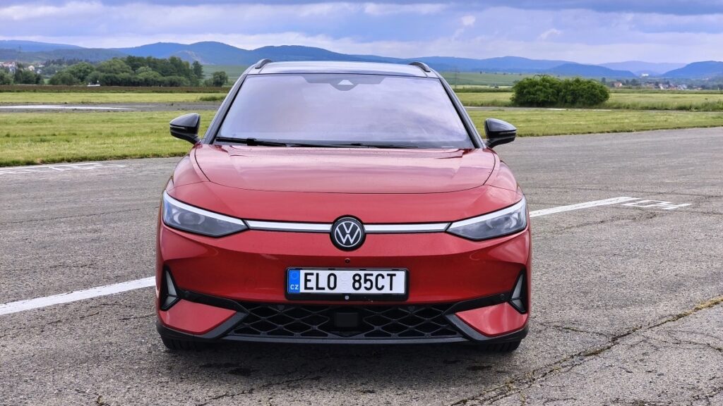 VW ID.7 Tourer GTX 2025 (8)