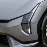 kia-ev4-fastback-gt-line-shale-gray-static-digital-1920×1080-007