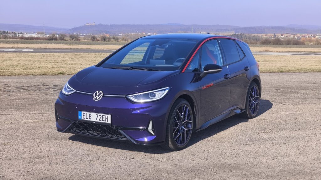 Volkswagen-ID.3-Fire-and-Ice-2026-test-1