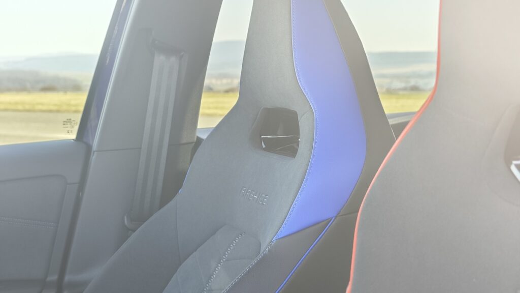 Volkswagen-ID.3-Fire-and-Ice-2026-test-22
