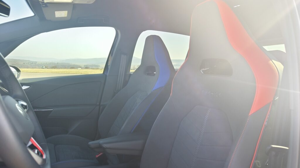 Volkswagen-ID.3-Fire-and-Ice-2026-test-23