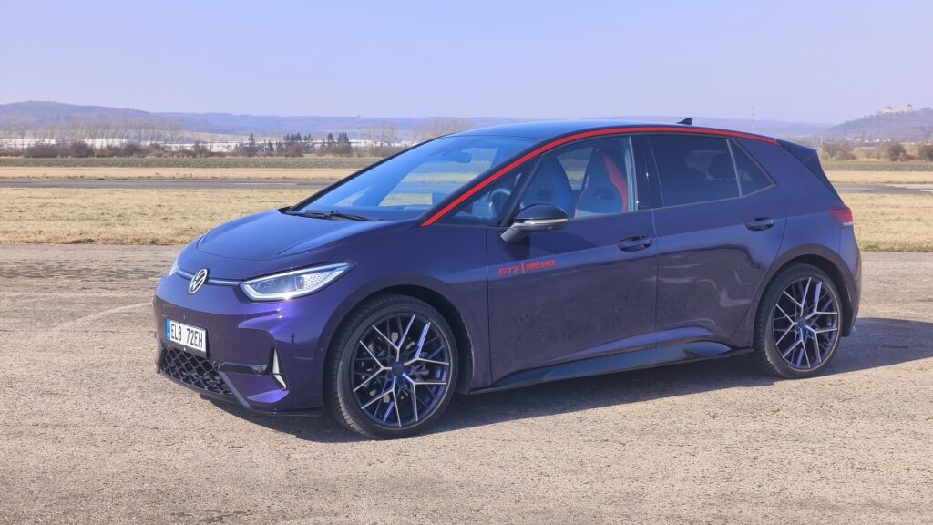 Volkswagen-ID.3-Fire-and-Ice-2026-test-8
