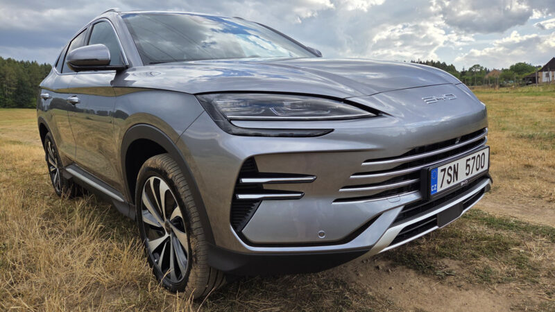 BYD řeší problém s brzdami. Do servisů svolává více než 183 tisíc aut