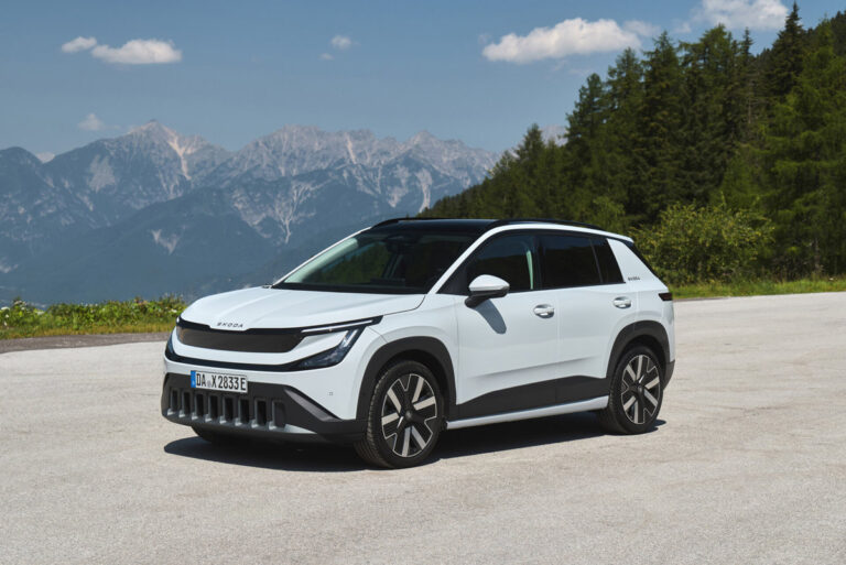 Nová Škoda Epiq překvapila při první jízdě. Má 211 koní a spotřebu jen 14 kWh